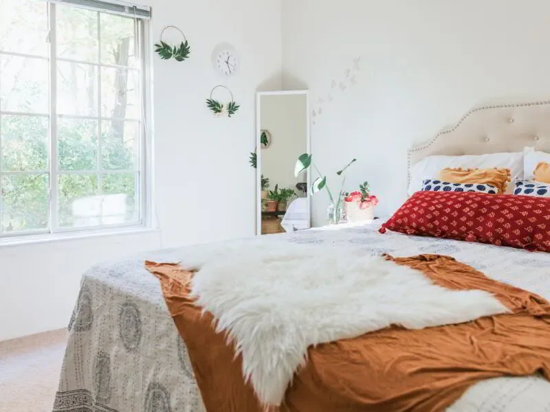 natural light in bedroom