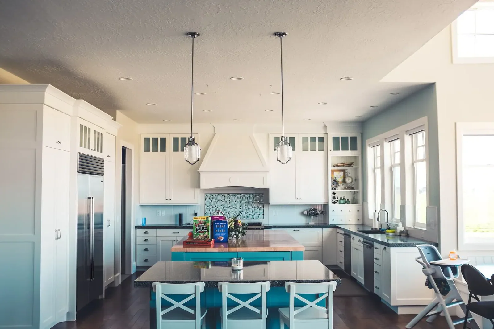 coastal interior design scene